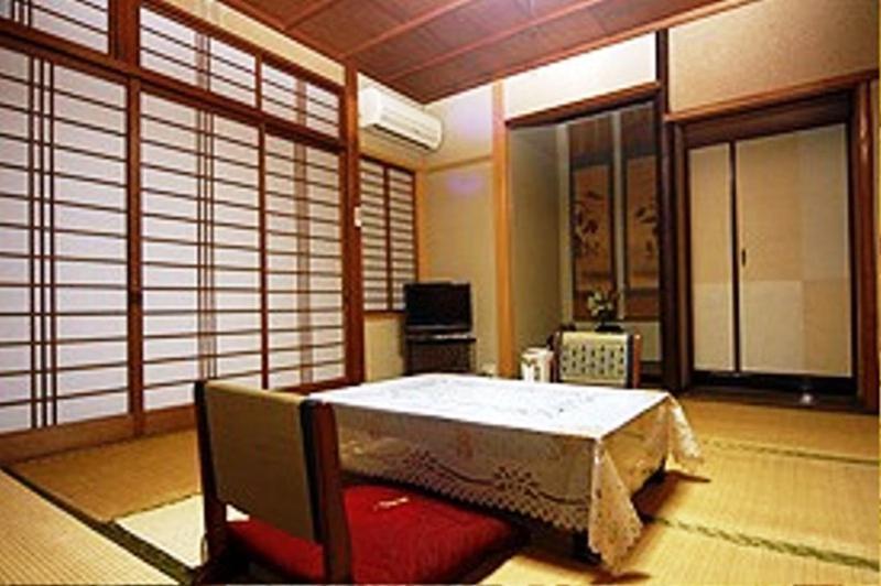 Ougiya Ryokan Toyooka (Hyogo) Quarto foto